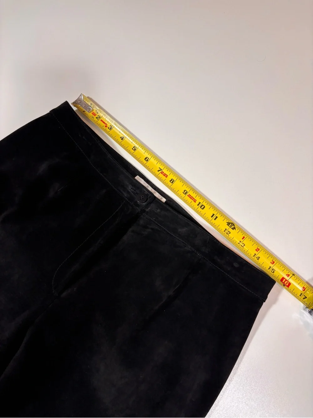 Doncaster Women’s Black Suede Leather Pants Size 8 Straight Leg Vintage